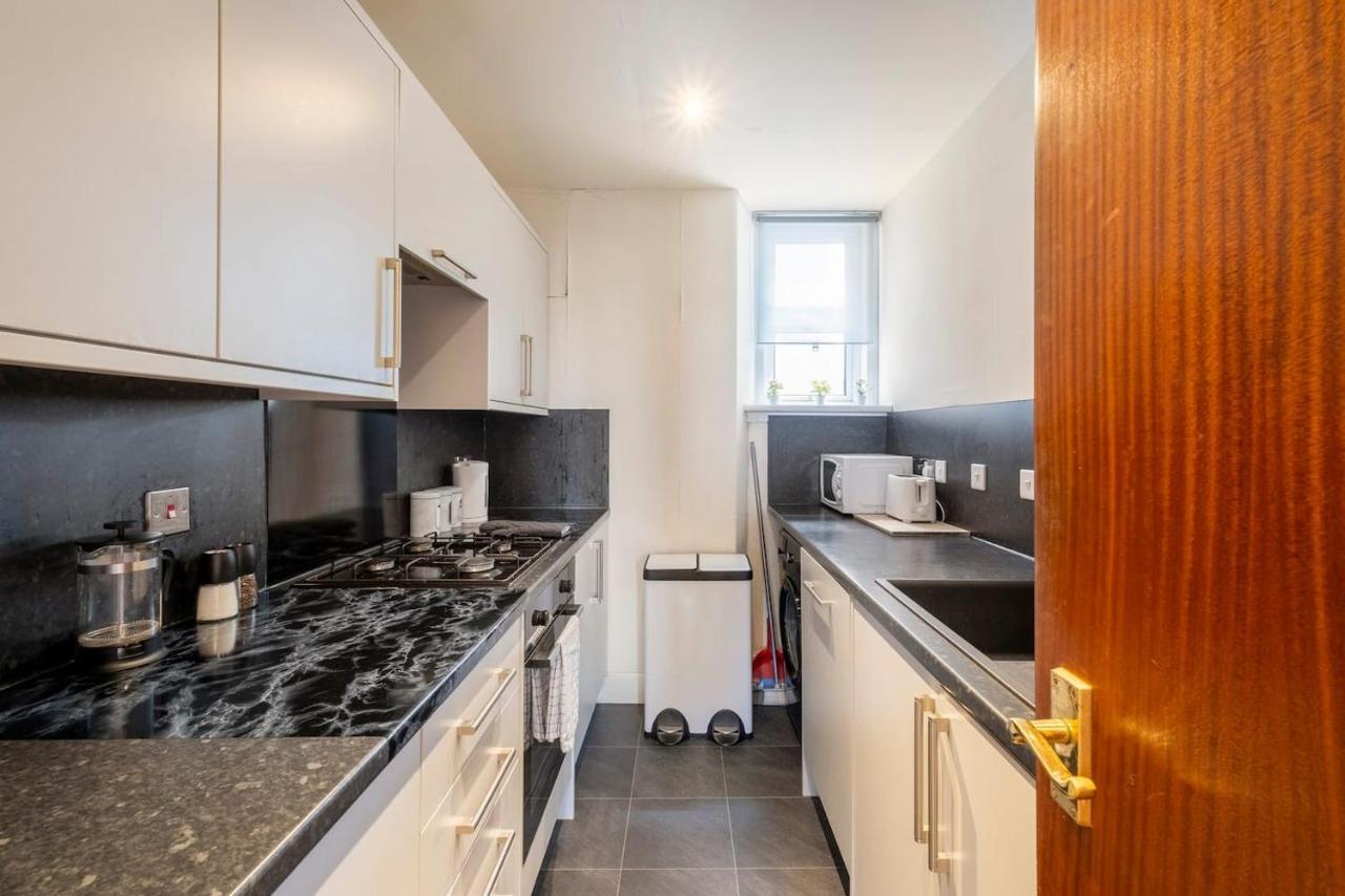 2 Bed Ness - Court Appartamento *